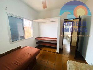 Casa lado praia no bairro Florida em Peruíbe