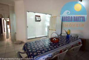 Casa á venda no bairro Jardim Beira Mar em Peruíbe