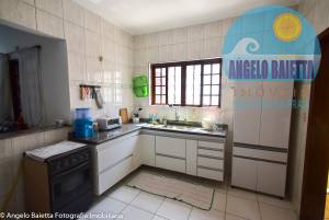 Casa á venda no bairro Jardim Beira Mar em Peruíbe