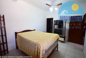 Casa á venda no bairro Jardim Beira Mar em Peruíbe