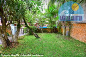 Casa á venda no bairro Três Marias em Peruíbe
