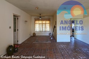 Casa em 4 lotes, 4 dormitórios á venda no bairro Oásis em Peruíbe
