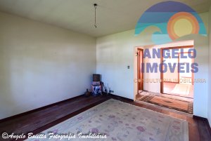 Casa em 4 lotes, 4 dormitórios á venda no bairro Oásis em Peruíbe