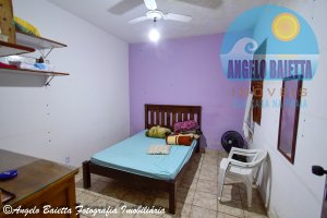 Casa á venda no bairro Cidade Nova Peruíbe em Peruíbe