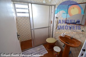 Casa lado praia á venda no bairro Cidade Nova Peruíbe em Peruíbe
