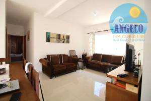 Casa terrea, com piscina, 3 dormitórios, sendo 1 suite, no bairro Continental em Peruibe