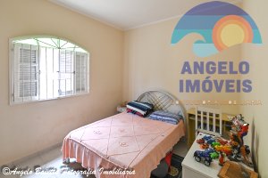 Casa á venda no bairro Oásis em Peruíbe