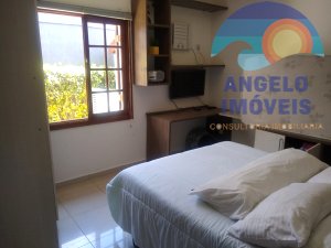Casa para locação no condomínio Bougainvillée II em Peruíbe
