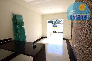 Casa para venda no bairro Jardim Veneza em Peruibe