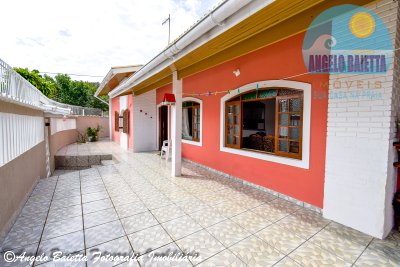 Casa em Peruíbe para venda