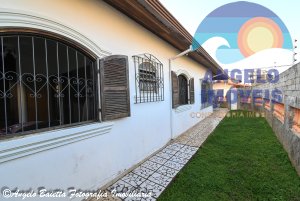 Casa á venda no bairro Imperador em Peruíbe