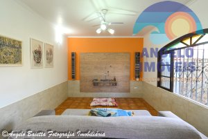 Casa á venda no bairro Imperador em Peruíbe