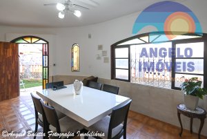 Casa á venda no bairro Imperador em Peruíbe