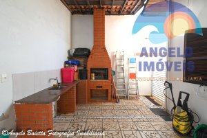 Casa á venda no bairro Imperador em Peruíbe