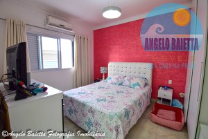 Oprtunidade! Casa com piscina, 2 lotes, á venda no condomínio Bougainvillée