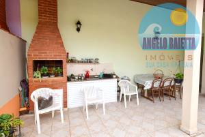Casa para venda no bairro Imperador, entre 400 e 800 metros da praia