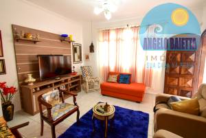 Casa para venda no bairro Imperador, entre 400 e 800 metros da praia