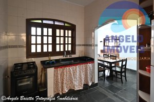 Casa lado praia para locação de temporada no bairro Stella Maris em Peruíbe