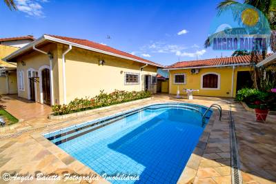 Casa em Peruíbe para venda