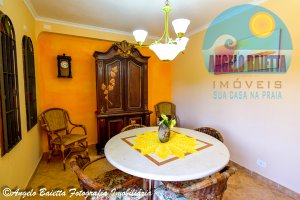 Casa em 2 lotes, piscina, 2 dormitórios, Parque Turístico - Peruíbe.