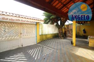 Casa para venda no bairro Star em Peruibe, á 200 metros da praia