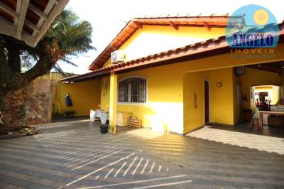 Casa em Peruíbe para venda