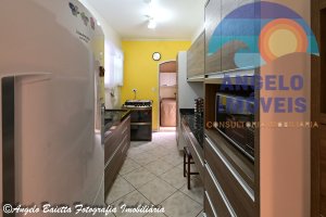 Casa com 3 dormitórios á venda no bairro Oásis em Peruíbe