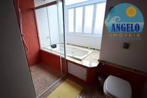 Sobrado para venda no condomínio Tres Marias em Peruibe, á 1200 metros