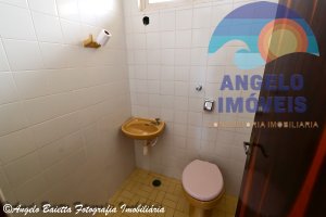 Casa lado praia  á venda no bairro Cidade Nova Peruíbe em Peruíbe