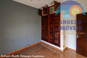 Casa lado praia  á venda no bairro Cidade Nova Peruíbe em Peruíbe