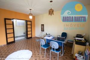 Casa á venda no bairro Imperador em Peruibe