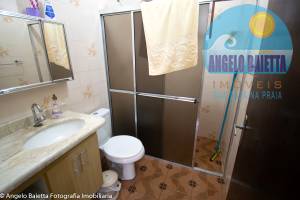 Casa á venda no bairro Imperador em Peruibe