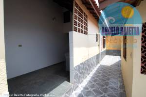 Casa á venda no bairro Imperador em Peruibe