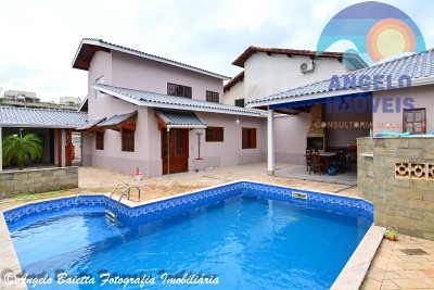 Casa em Peruíbe para venda