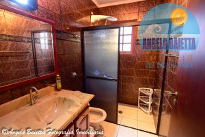 Casa com 4 dormitórios, piscina, Cidade Nova Peruíbe - Peruíbe.