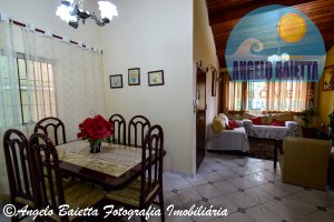 Casa á venda no bairro Oásis em Peruíbe