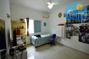 Casa com piscina, 3 suítes no bairro Tres Marias em Peruíbe