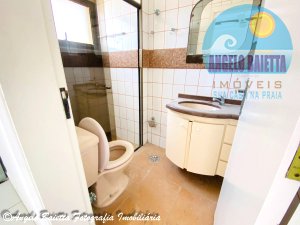 Apartamento para locação no bairro Centro em Peruíbe