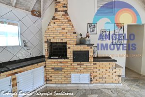 Casa para venda no condomínio Bougainvillée V em Peruíbe