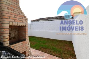 Casa á venda no bairro São Joao Batista em Peruíbe