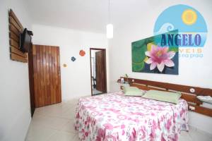 Casa terrea, piscina, 2 suítes, Cidade Nova Peruibe, á 800 metros da praia