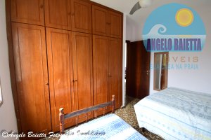 Apartamento á venda no bairro Ribamar em Peruíbe