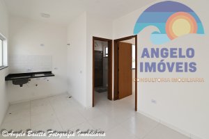 Apartamento á venda no bairro Ribamar em Peruíbe