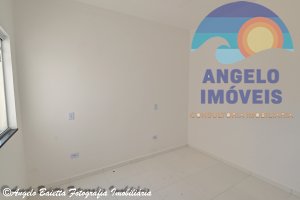 Apartamento á venda no bairro Ribamar em Peruíbe