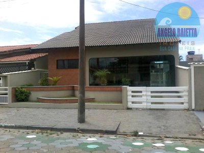 Casa em Peruíbe para venda