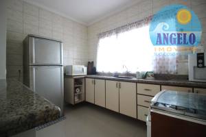 Casa para venda no condomínio Bougainvillée III em Peruibe, á 800 metros da praia