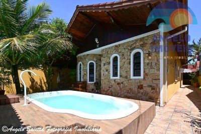 Casa em Peruíbe para venda