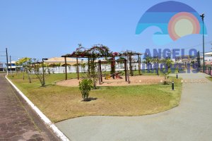 Casa á venda no condomínio Bougainvillée IV em Peruíbe