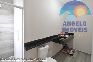 Casa á venda no condomínio Bougainvillée IV em Peruíbe