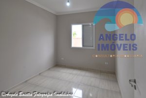 Casa á venda no condomínio Bougainvillée IV em Peruíbe